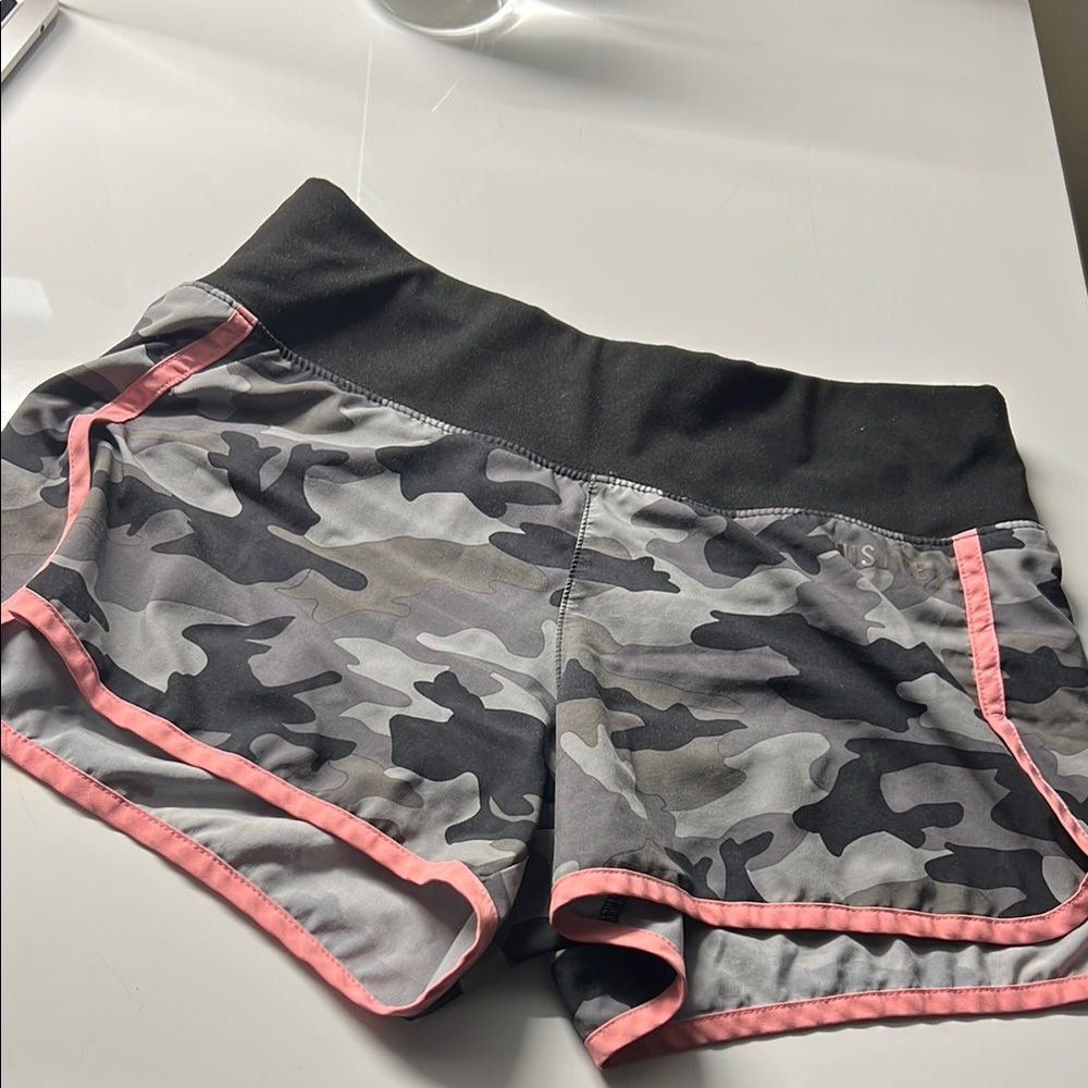 Stylish Women's Camo Shorts with Pink Trim